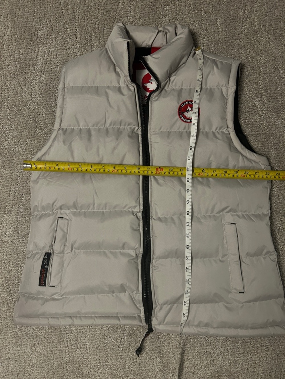 Canada Weatherwear Light Gray Quilted Puffer Vest